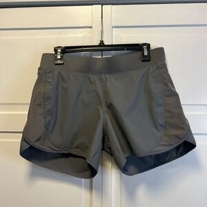 Hylete Radius Athletic Shorts Size Women’s Medium Color Gray